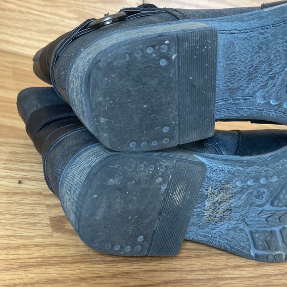 Patrizia Donjon Metallic - Black Buckle Ankle Boot Booties Size 39 (8) - Picture 12 of 16